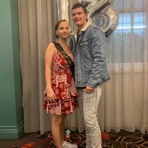 Meet your Posher, Lily